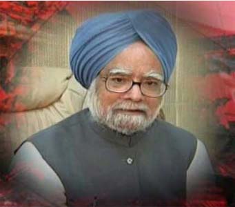 Indian diaspora must think beyond remittances: Manmohan Singh