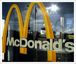 Green group targets McDonald's plastic giveaways Green group targets McDonald's plastic giveaways