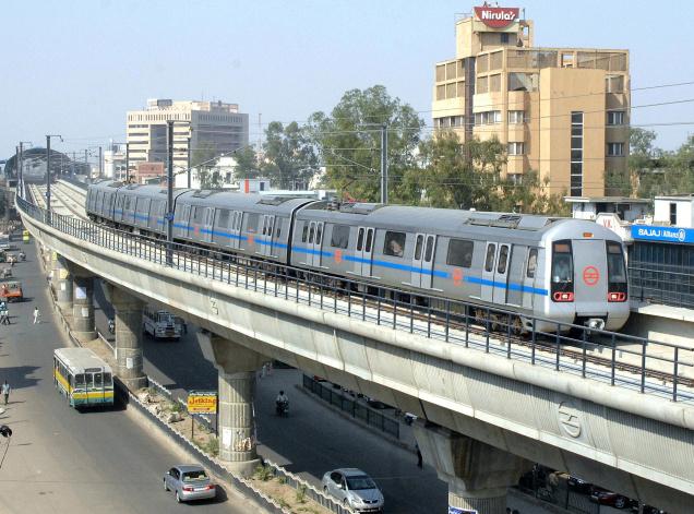 With Metro line, Anand Vihar turns into 'transport hub'