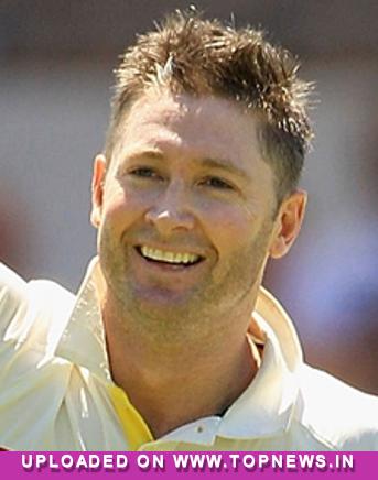 Clarke reaches 900 point landmark in Reliance ICC player rankings