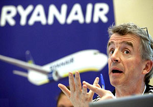 Ryanair boss defends steamy charity calendar
