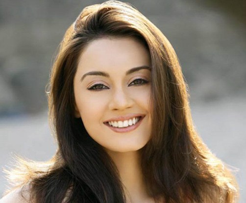 New Delhi, Jan 18 : Bollywood actress <b>Minisha Lamba</b> is celebrating her 28th <b>...</b> - Minissha-Lamba_3