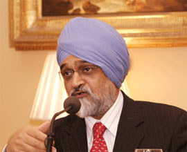 Dr. Montek Singh Ahluwalia