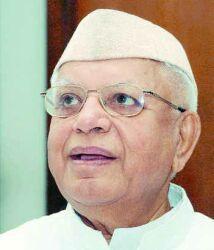 AP Governor ND Tiwari cornered in sex scandal