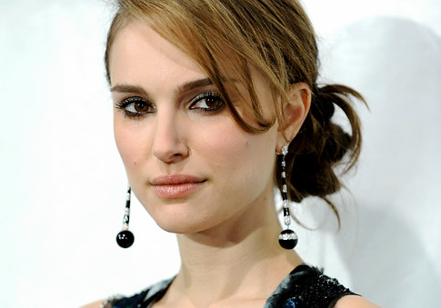 natalie portman news. Natalie Portman Goes Through