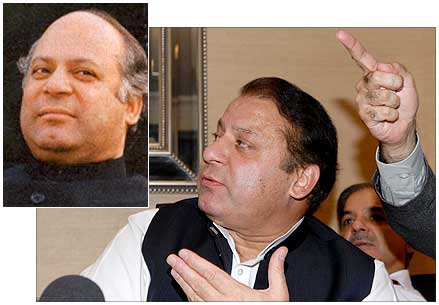 Sharif urges Musahrraf to quit