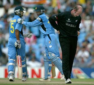 More security for Indian team in New Zealand after bottle throwing incident