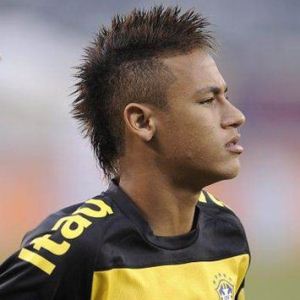 To play with Messi is a dream come true: Neymar
