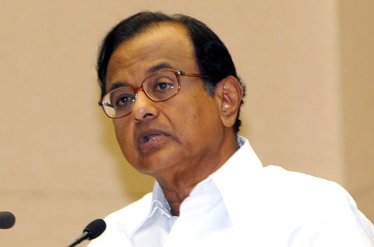 Finance Minister P Chidambaram to meet top executives of RBI and SEBI today