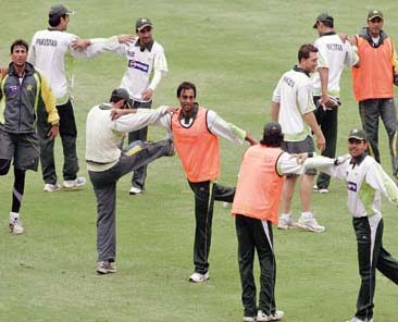 Pak fast bowlers fear sustaining injuries on sandy UAE grounds