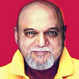 I adore Sushmita Sen: Pritish Nandy