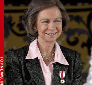 Queen Sofia of Spain sets cost-cutting example