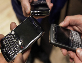 RIM BlackBerry users suffer service disruption in Europe