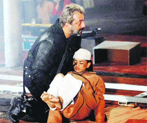 Rahul Dholakia To Write Book On Kashmir