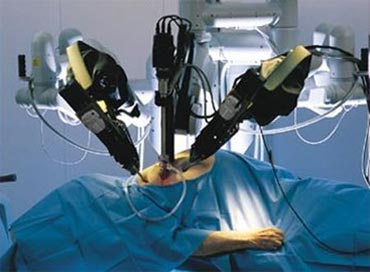 Robot-Operates