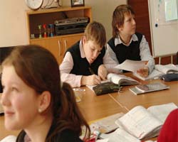 Only 32 percent Russians want their children to continue their business