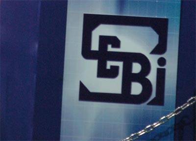 Sahara bondholders must have a bank account for refund, SEBI