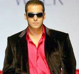 Salman Khan in a new role of a teacher in real life