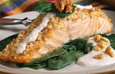 Salmon-walnuts