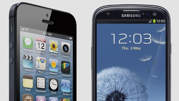 Samsung-Galaxy-Apple-iPhone