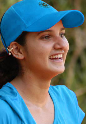 Tennis ace Sania Mirza to get engaged today