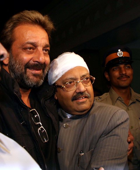 Amar Singh, Sanjay Dutt