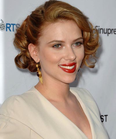 Scarlett-Johansson