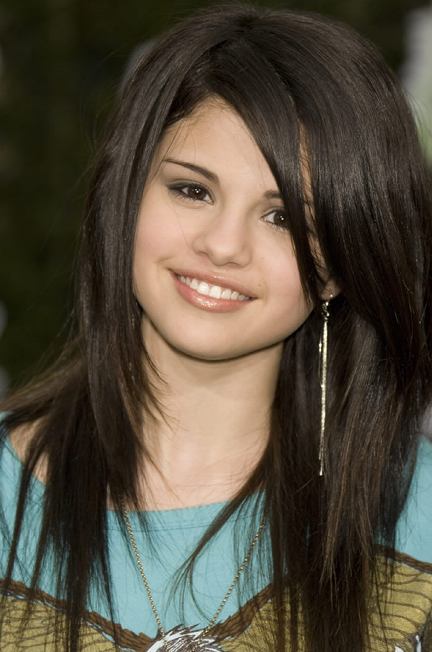 selena gomez new pictures. Selena, the star of Disney#39;s
