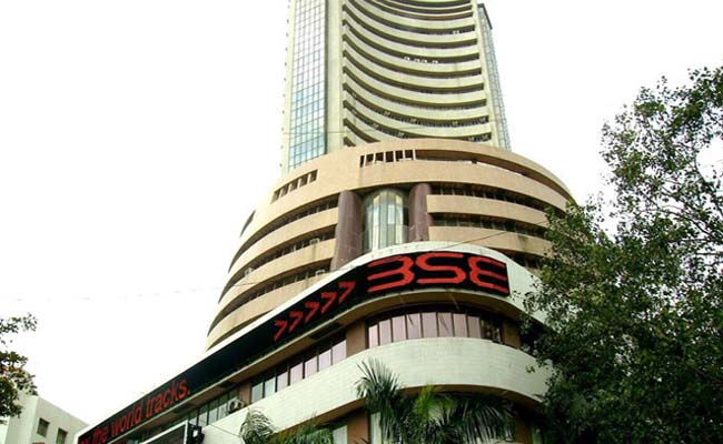 Sensex closes 72 points down; IT stocks lose