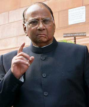 I am not a fortune teller to predict sugar prices, says Pawar