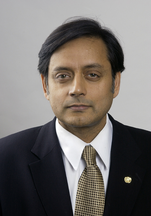 ... Government taking steps to protect Indian students, says <b>Shashi Tharoor</b> - Shashi-Tharoor550