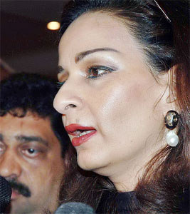 Pak journalist association confers Freedom Award on Sherry Rehman