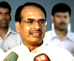 'Anti-Bihar' remarks land Madhya Pradesh chief minister in trouble