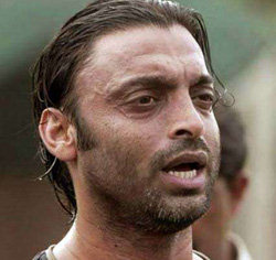 PCB ‘shocks’ Shoaib by denying him place in any domestic team