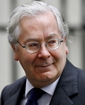 Sir Mervyn King received retirement gifts worth £13,000