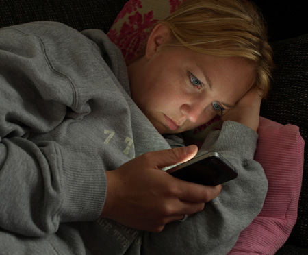 Smartphones-sleep-related-disorders