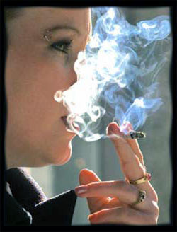 Toddlers, fat kids suffer most from secondhand smoke