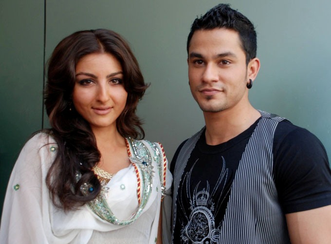 Soha–Kunal Officially A Couple