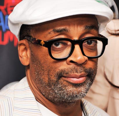 Spike Lee shoots footage during Brazil carnival