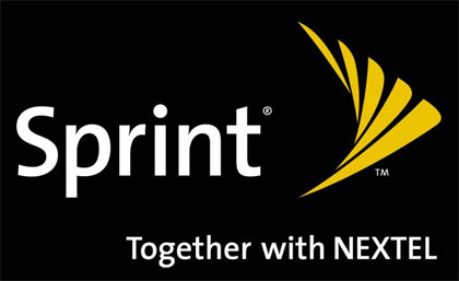 Sprint Nextel reports losses with fewer customers 