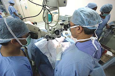 Stem cell therapy may cure blindness