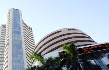 Indian Market Closes at 5-month High; Crude Touches 3-month High