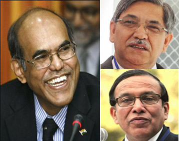 Subbarao takes a dig over CRR spat between Chakrabarty and Chaudhuri