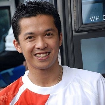 New Delhi, April 24 : Athens Olympic badminton gold medallist Taufik Hidayat Wednesday justified his blunt remark that most Indians are just average ... - Taufik-Hidayat1