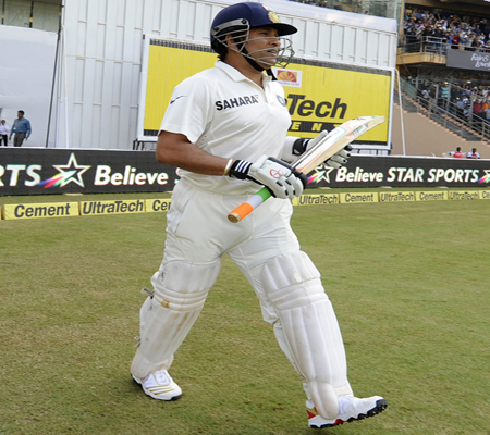 Tendulkar-tri-colour-bat