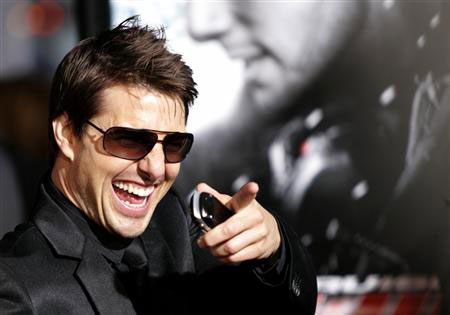 tom cruise young guns cameo. Tom Cruise To Be IN Pilot Gear