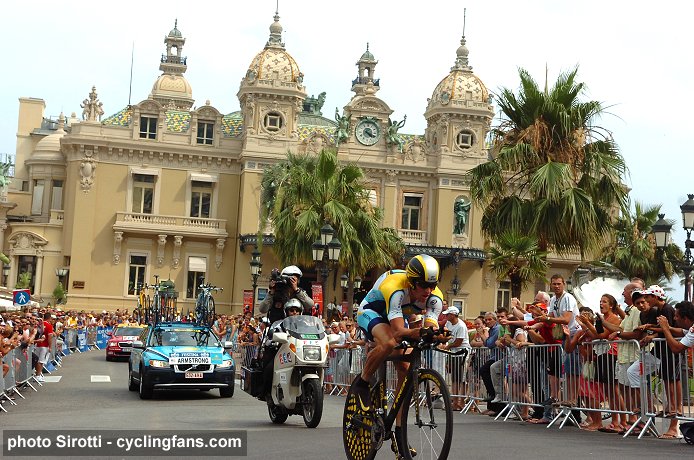 Stage 17 of Tour gets under way