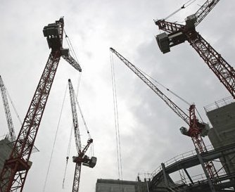 Construction output falls 4.7%, data