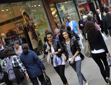 UK retail sales remained flat in early June