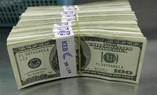 US Dollar rises against Japanese Yen